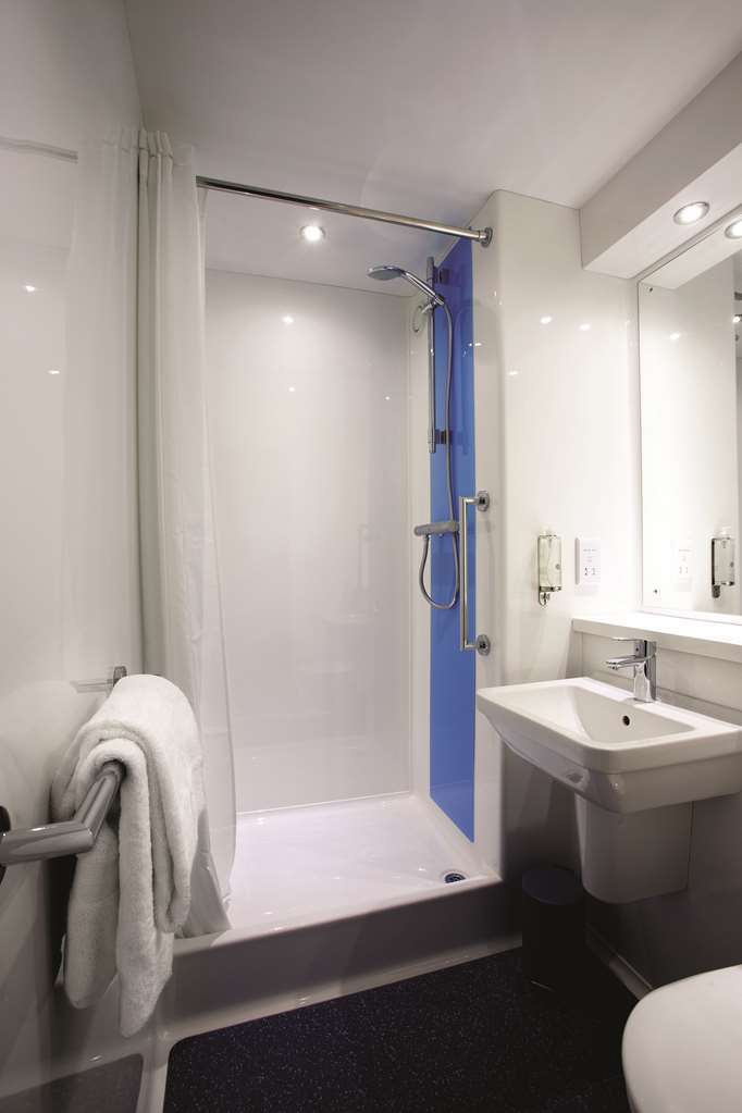 Travelodge Liverpool Docks Rom bilde